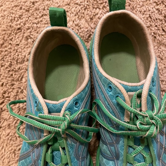 Merrill sneakers to be worn with or without socks size 8 - Picture 2 of 7